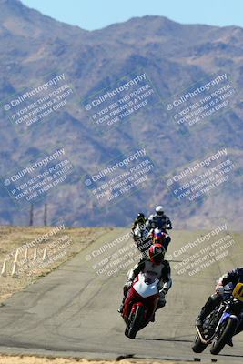 media/Mar-12-2022-SoCal Trackdays (Sat) [[152081554b]]/Turn 10 Braking Zone (11am)/